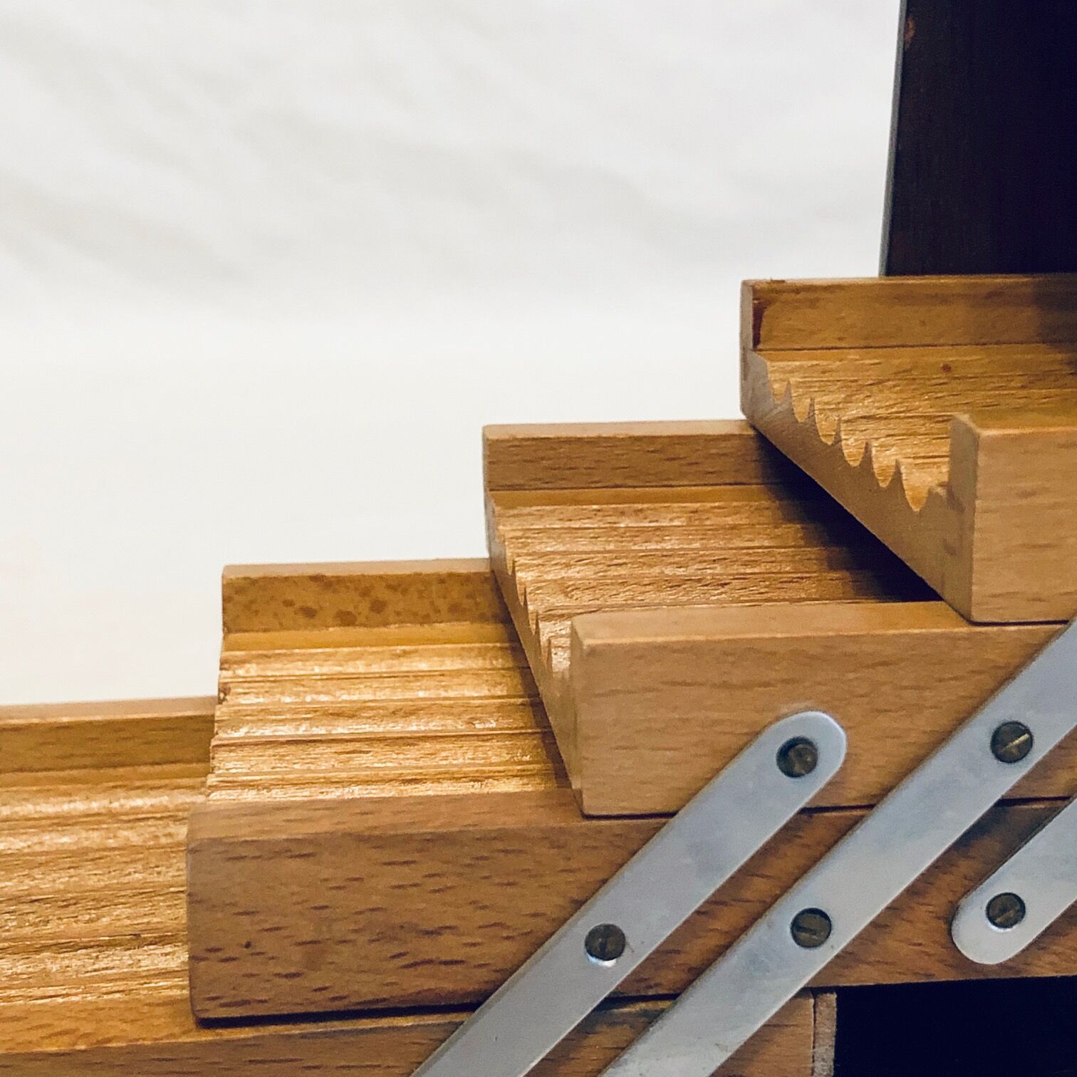 1950s cigarette dispenser box