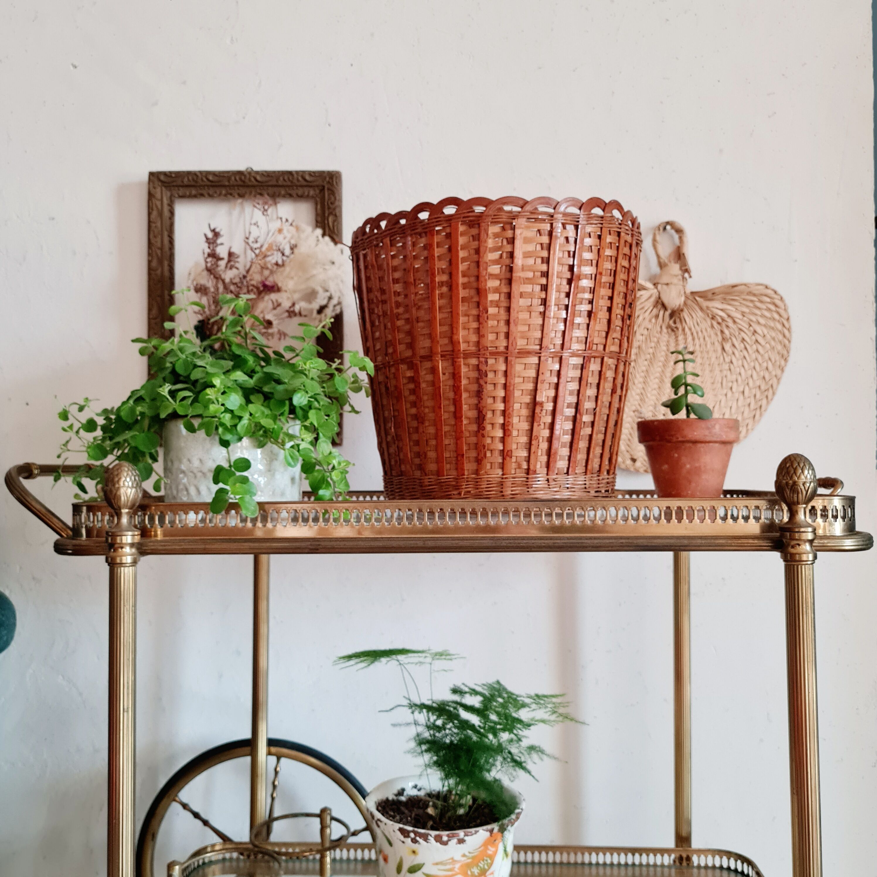 Vintage wicker basket pot cover