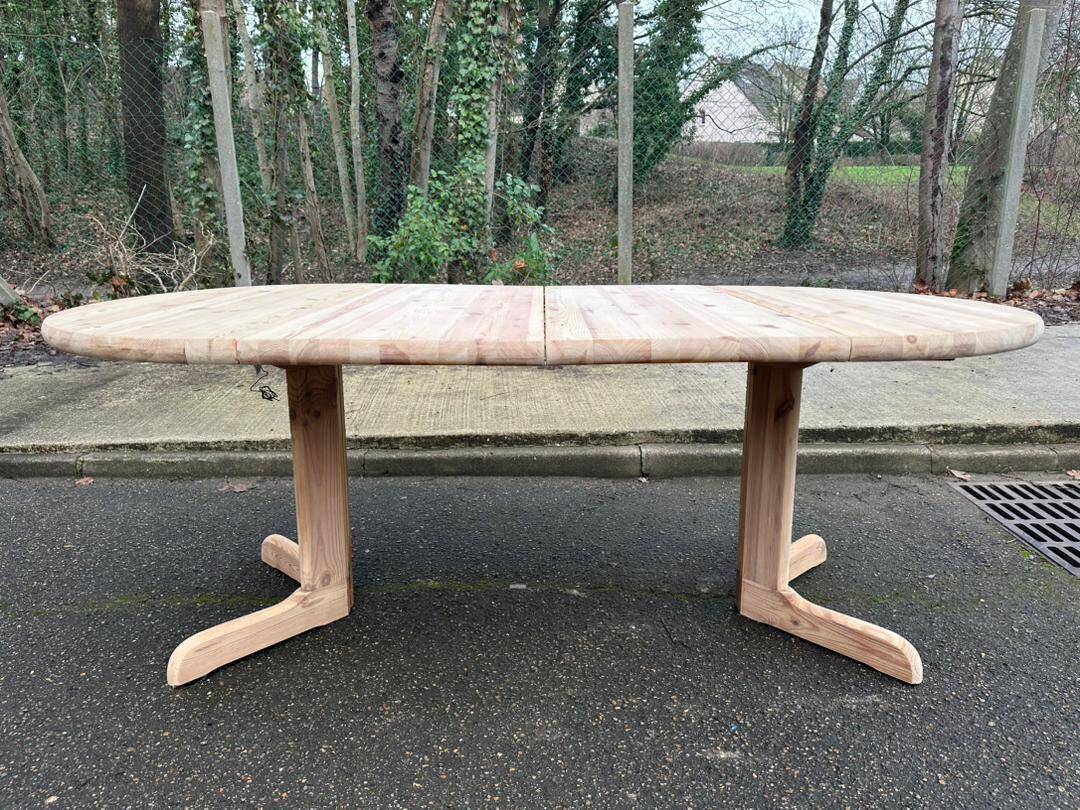 Extendable round dining table Rainer Daumiller for Hirtshals Sawaerk 185