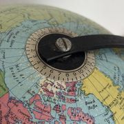 Vintage globe 1962 terrestrial world map glass tripod Taride - 32 cm