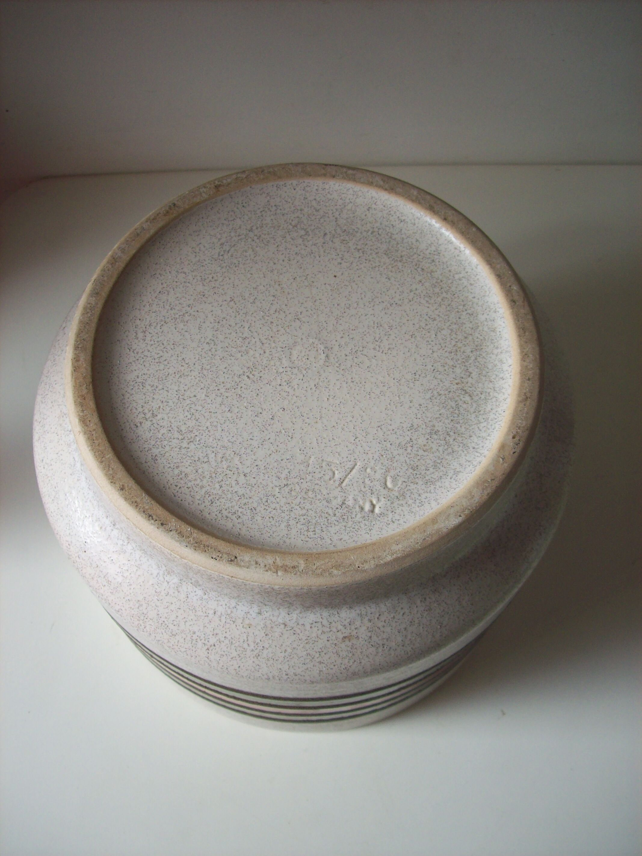 Cache pot vintage en céramique