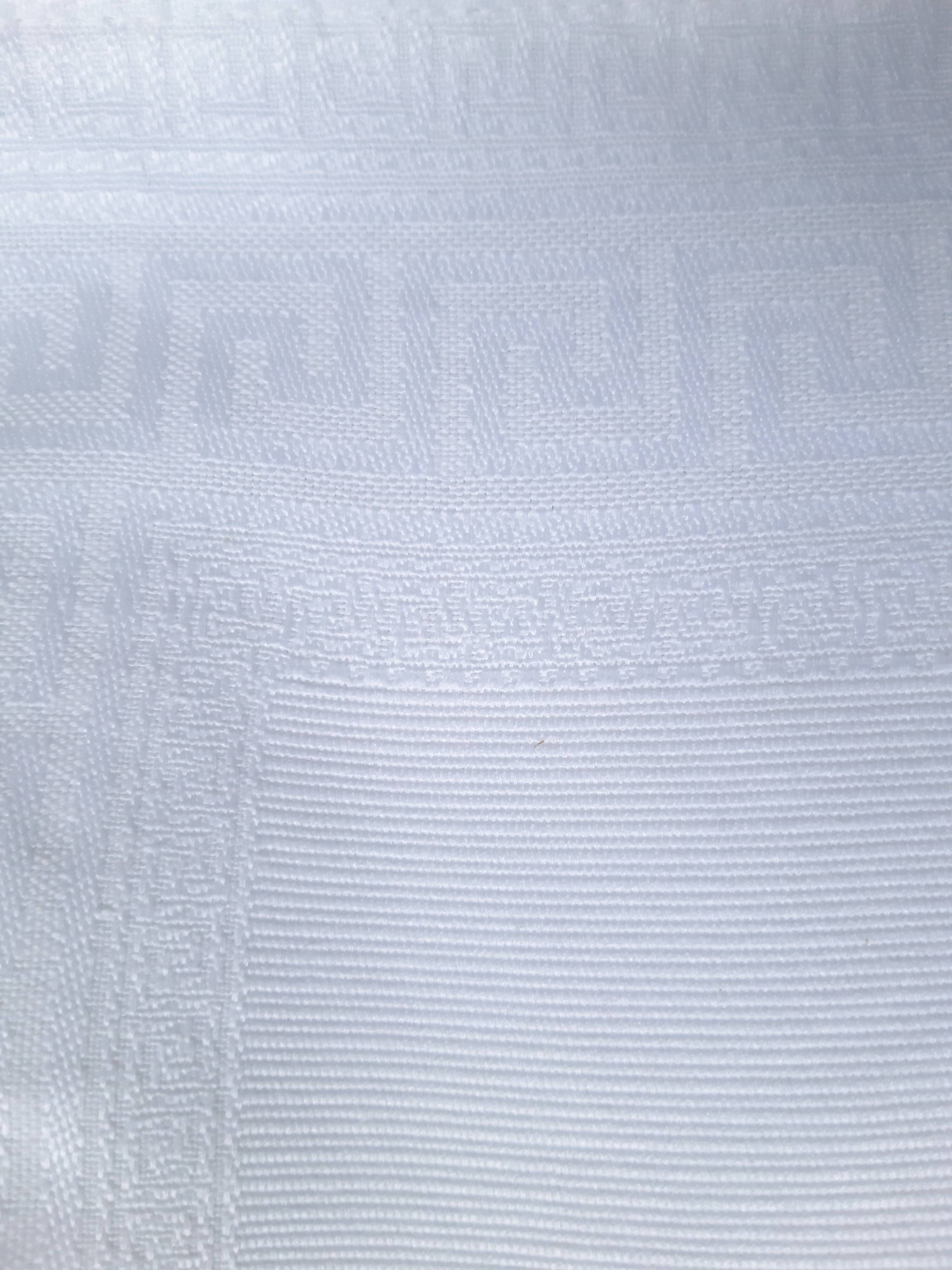 4 damask placemats
