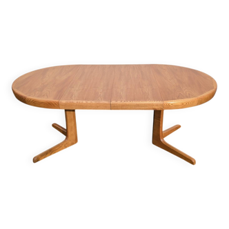 Vintage Baumann extendable dining table