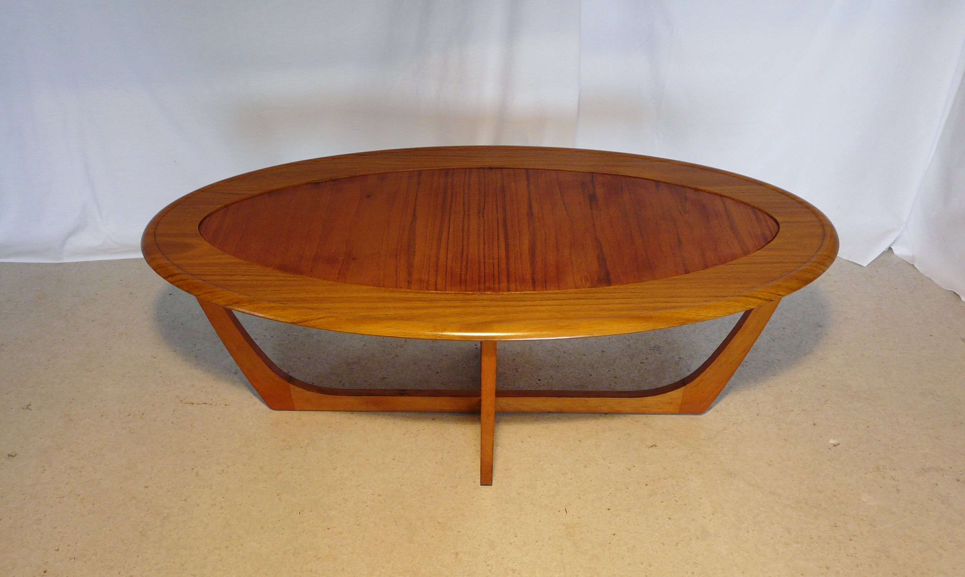 Scandinavian design oval coffee table