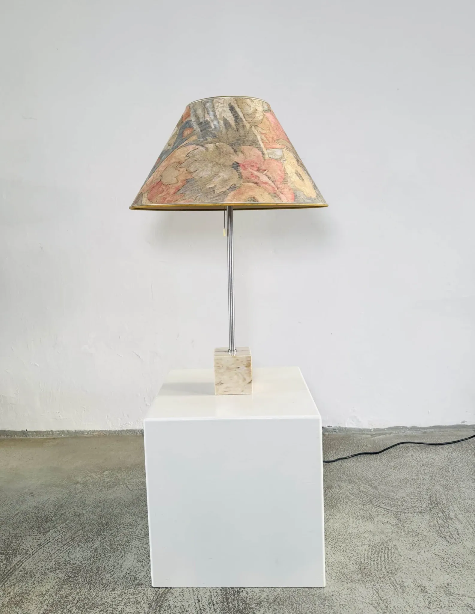 D-2153 Table Lamp By Raak Amsterdam, The Netherlands, 1968