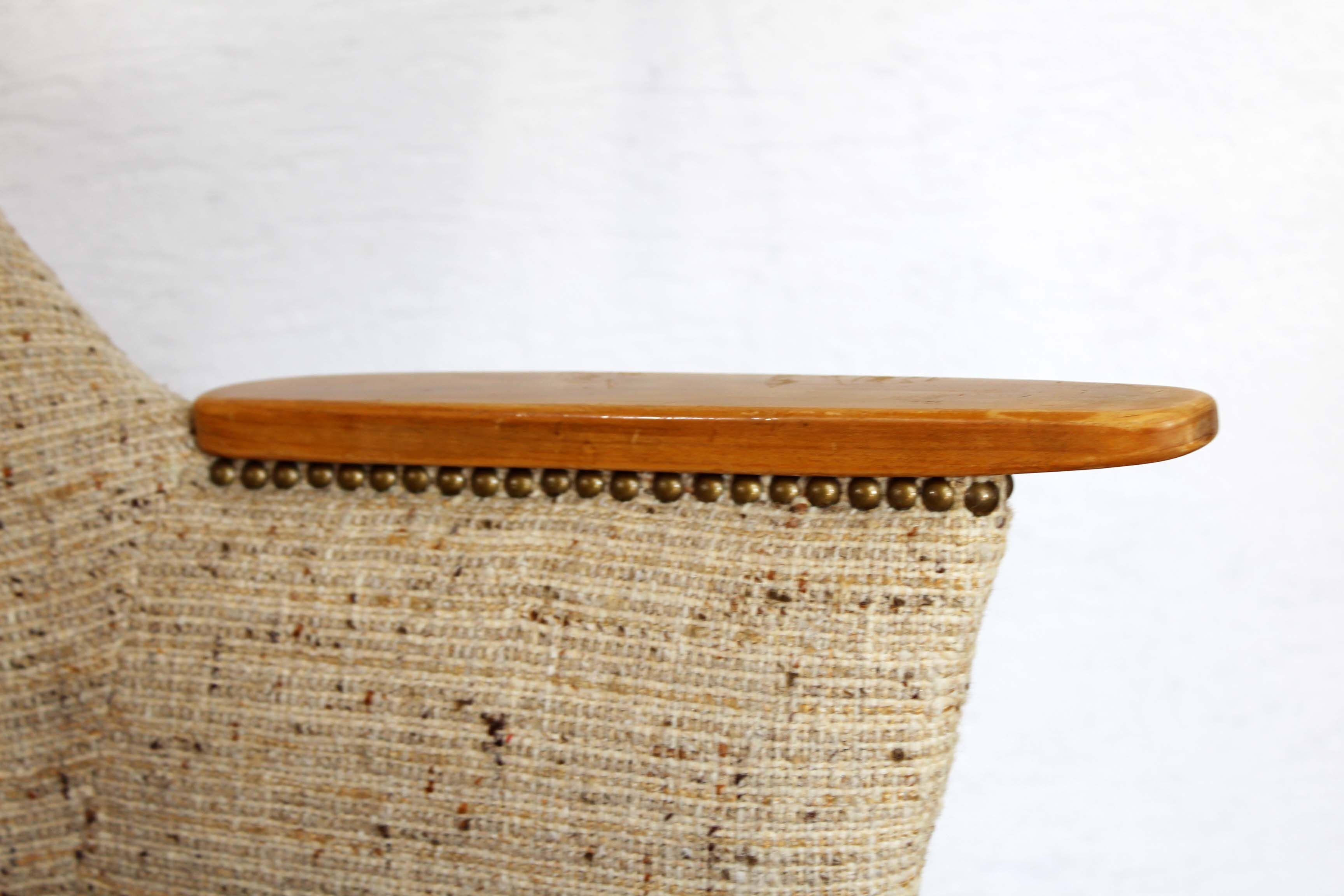 Fauteuil style cocktail avec accoudoirs