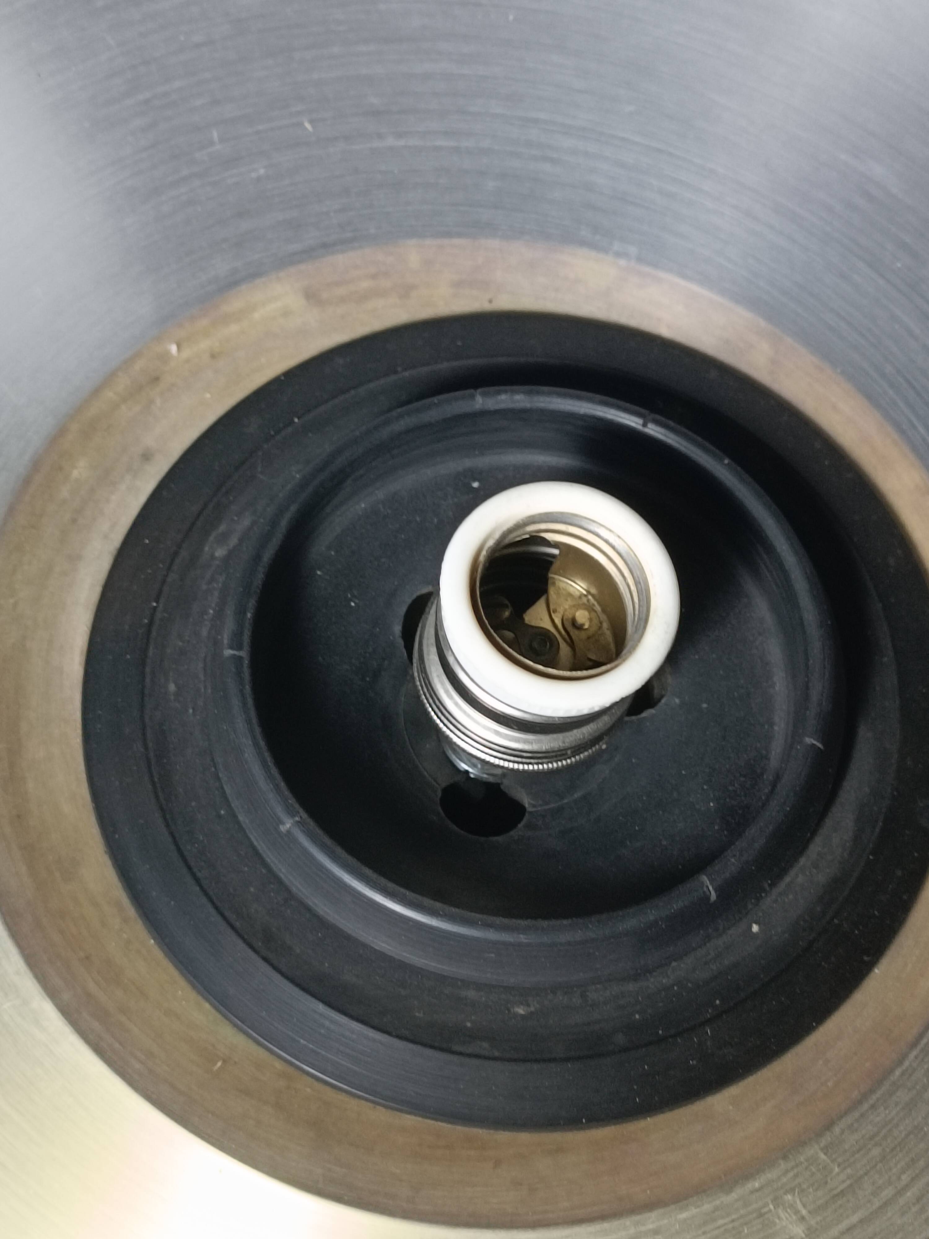 Lampe en laiton Italie 1970s