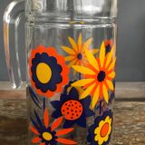 Screen-printed pitcher 1970