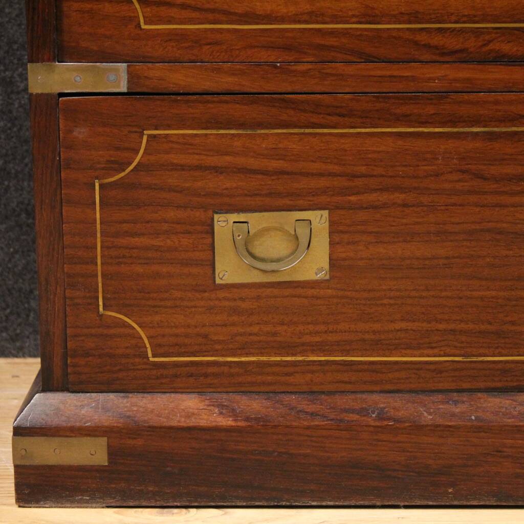 Paire de commodes anglaises du XXe siècle