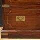 Paire de commodes anglaises du XXe siècle
