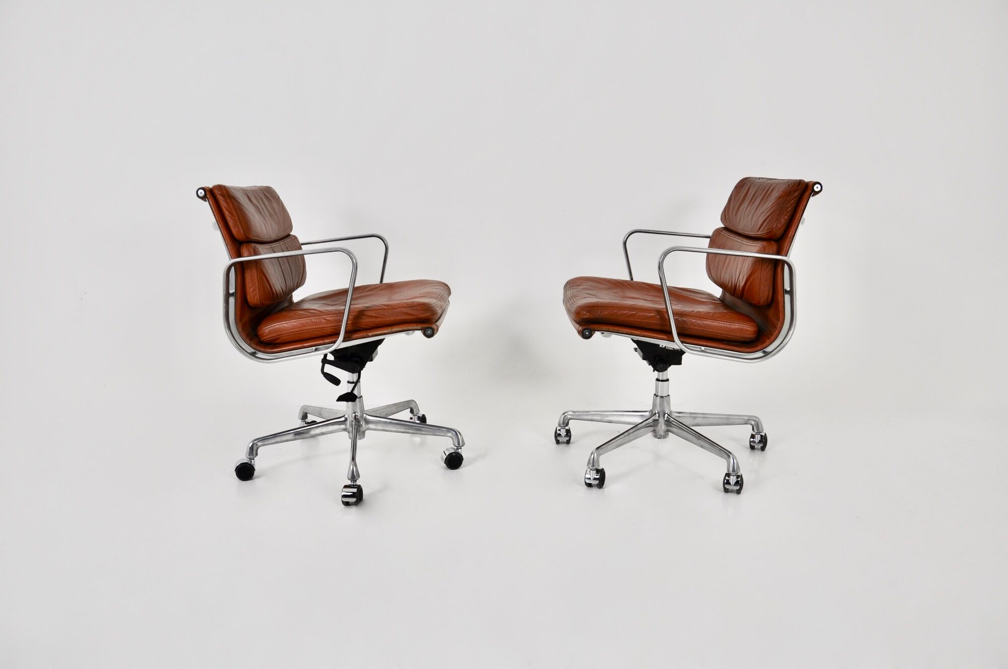 EA 217 Soft Pad Chairs in Cognac Leather by Charles & Ray Eames for ICF, 1970s set of 2