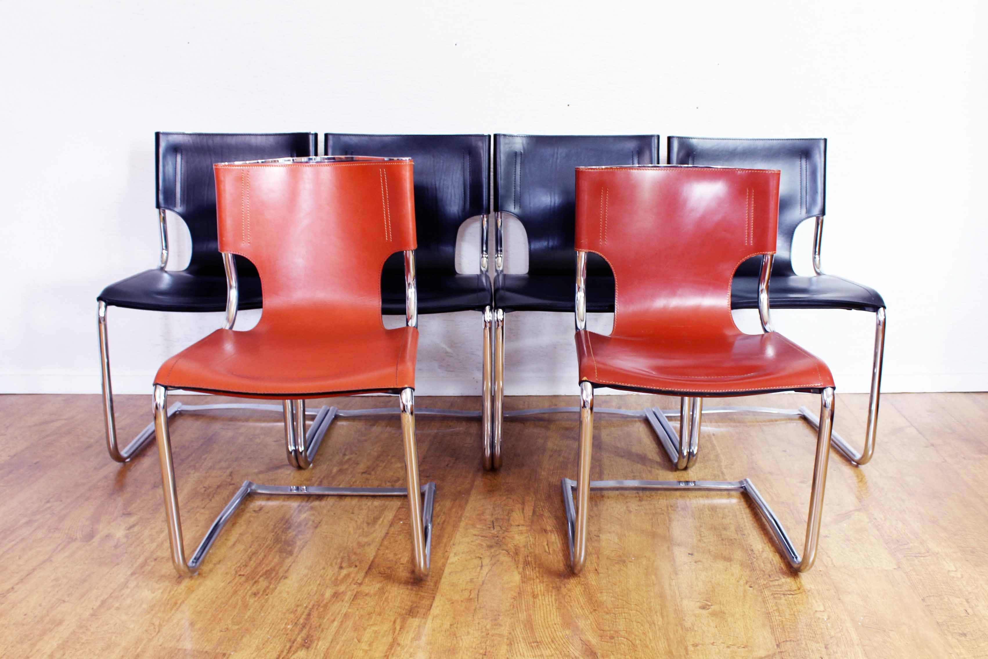 Set de 4 chaises style Bauhaus fabriqué en Italie