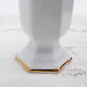 Vase en porcelaine
