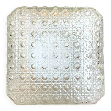 Plafonnier ou applique en verre carré.