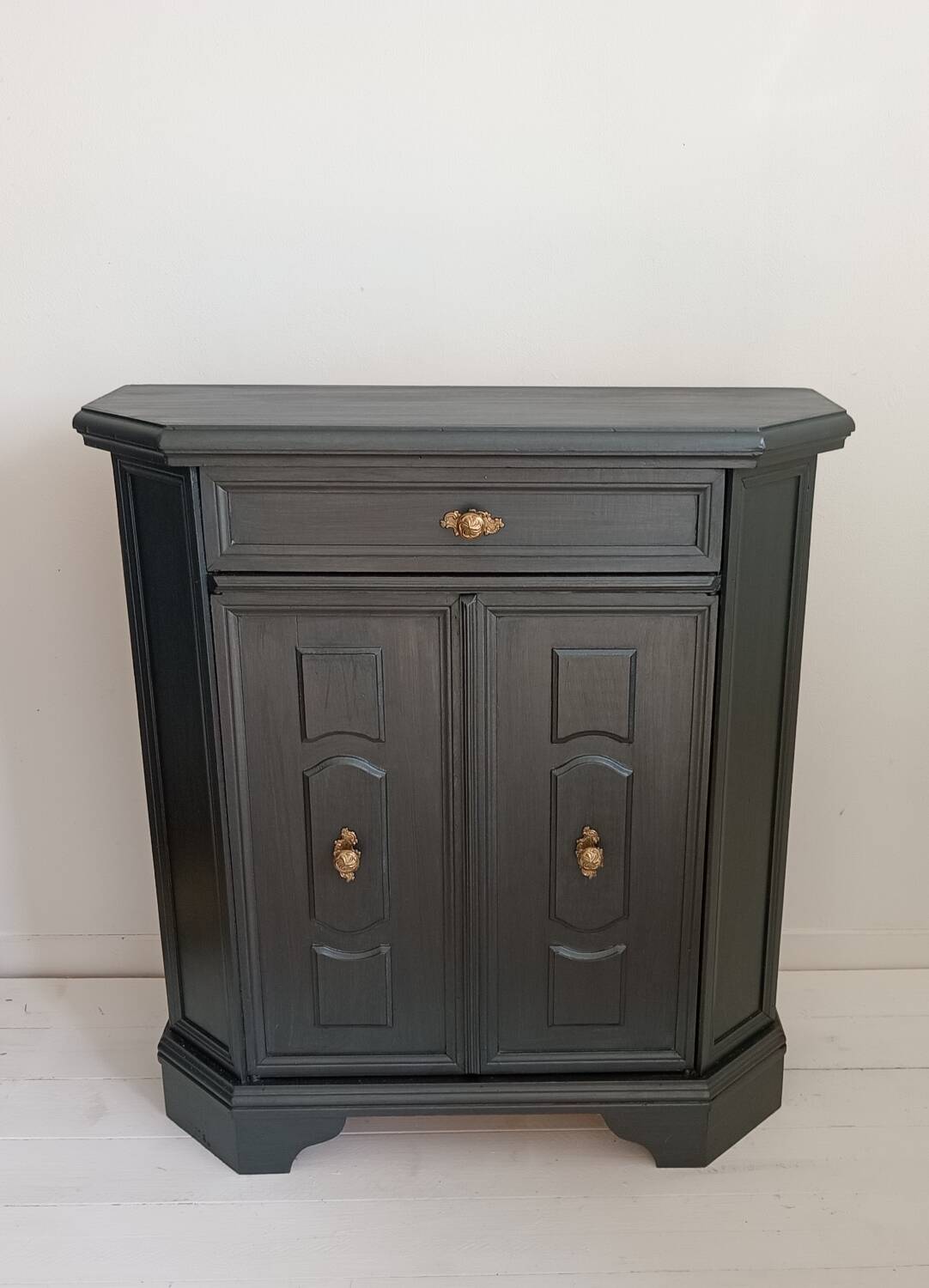 Buffet / Small buffet