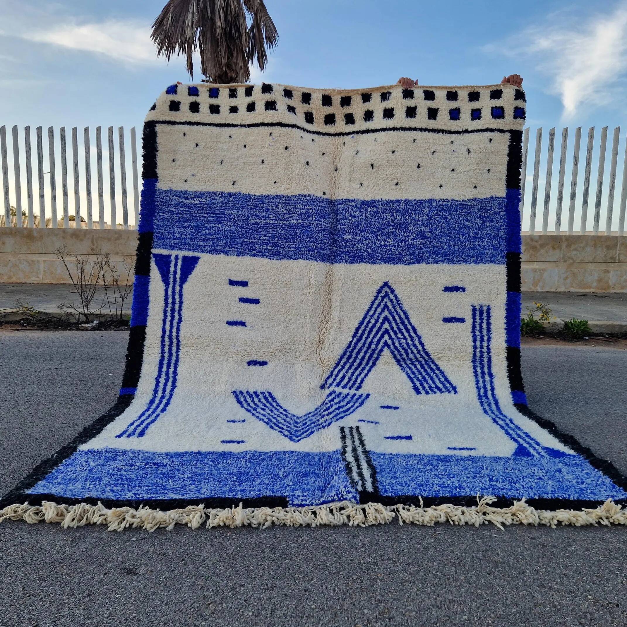 Traditional Moroccan wool rug 2.5 x 1.5 m