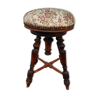 Piano stool