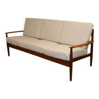 Scandinavian sofa by Grete Jalk edition France & Son, 1960