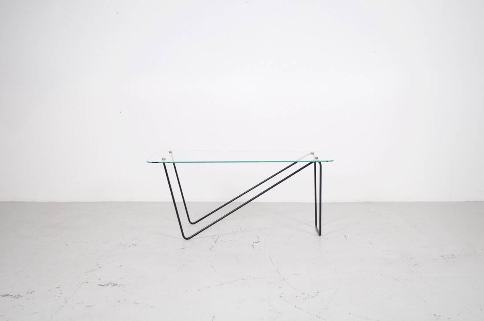 Table basse verre et acier années 50' forme libre