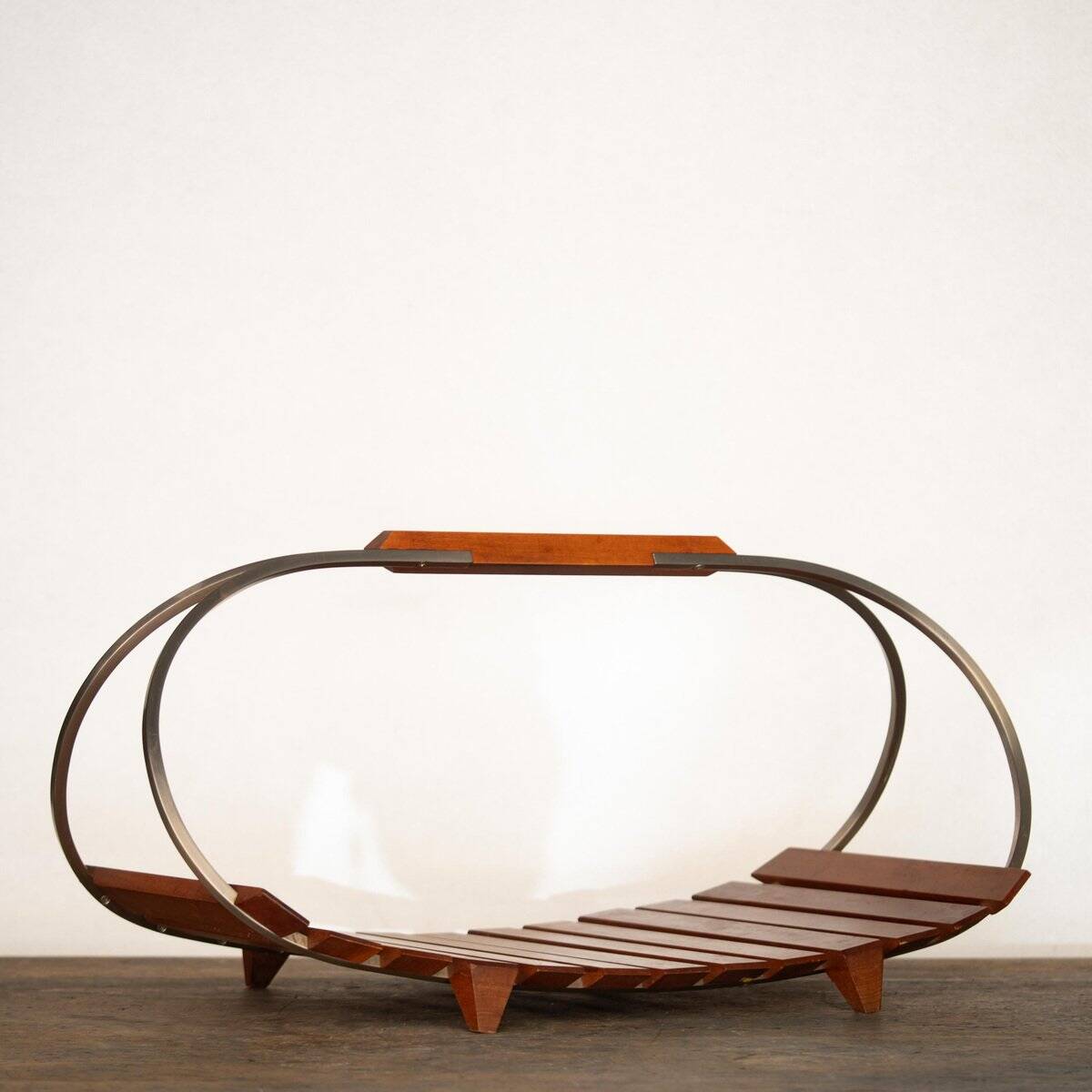 Wega Mod. 1901 magazine rack by Ico Parisi for Stildomus
