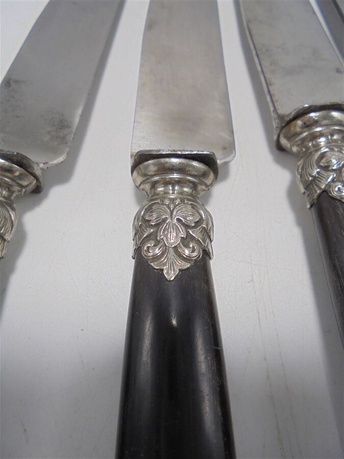 Set of 6 antique knives