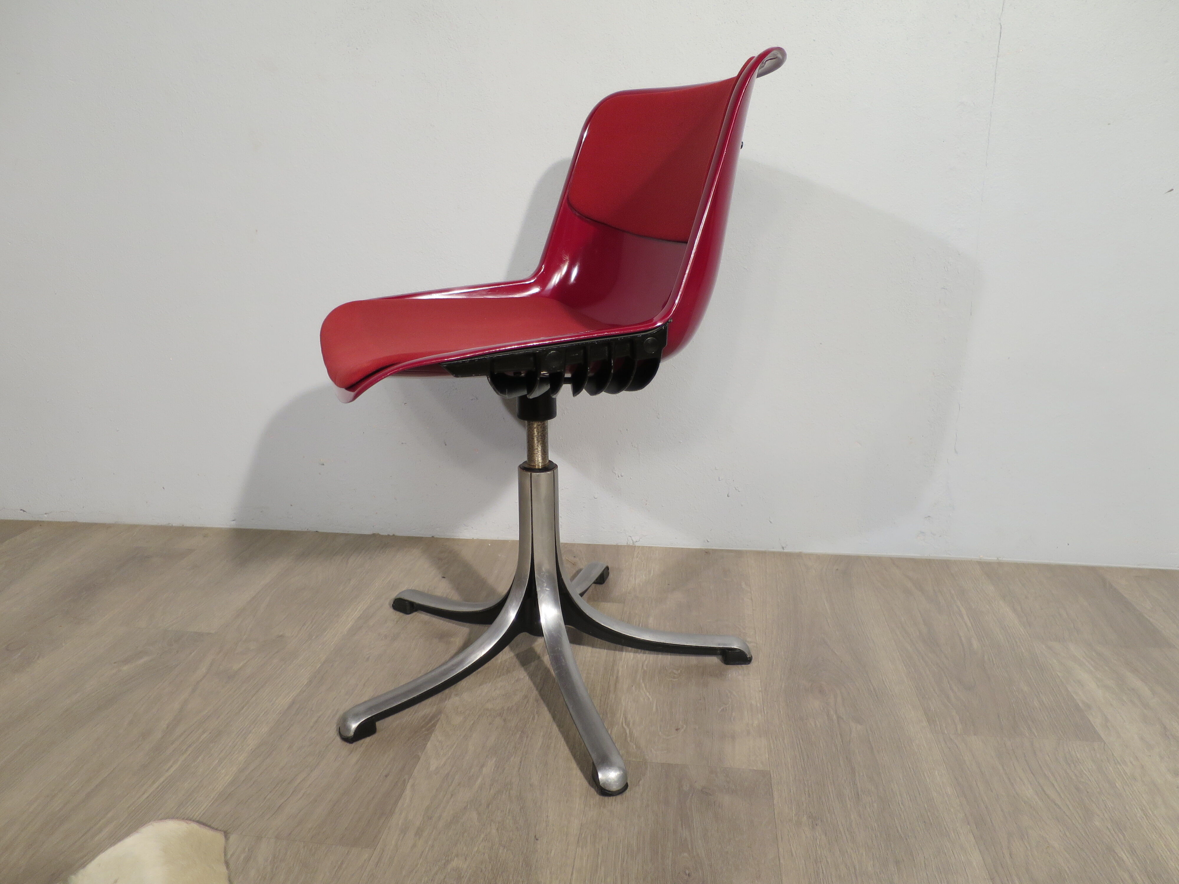 Modus Chair by Osvaldo Borsani