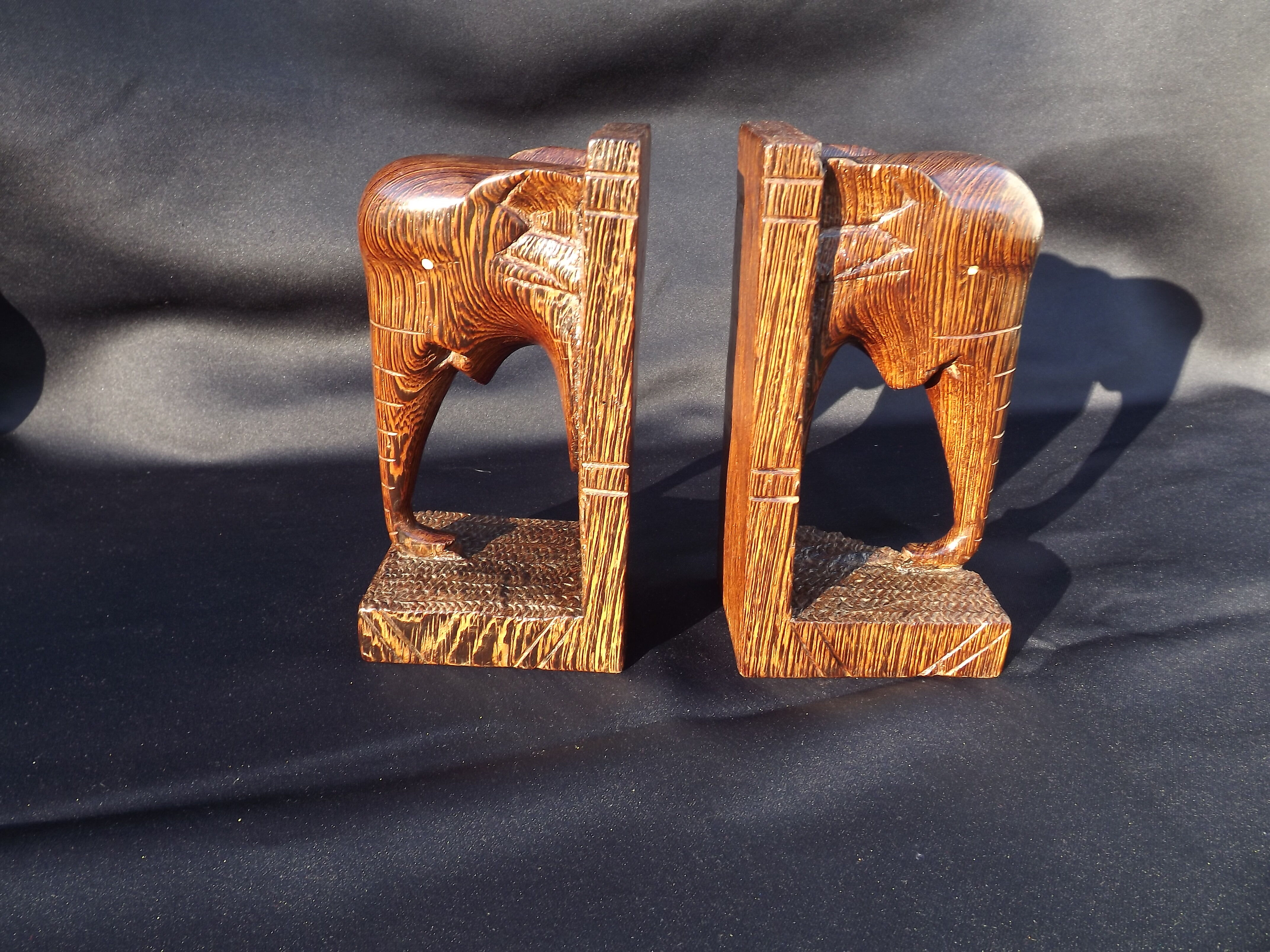 Bookend in rosewood "Art Deco".