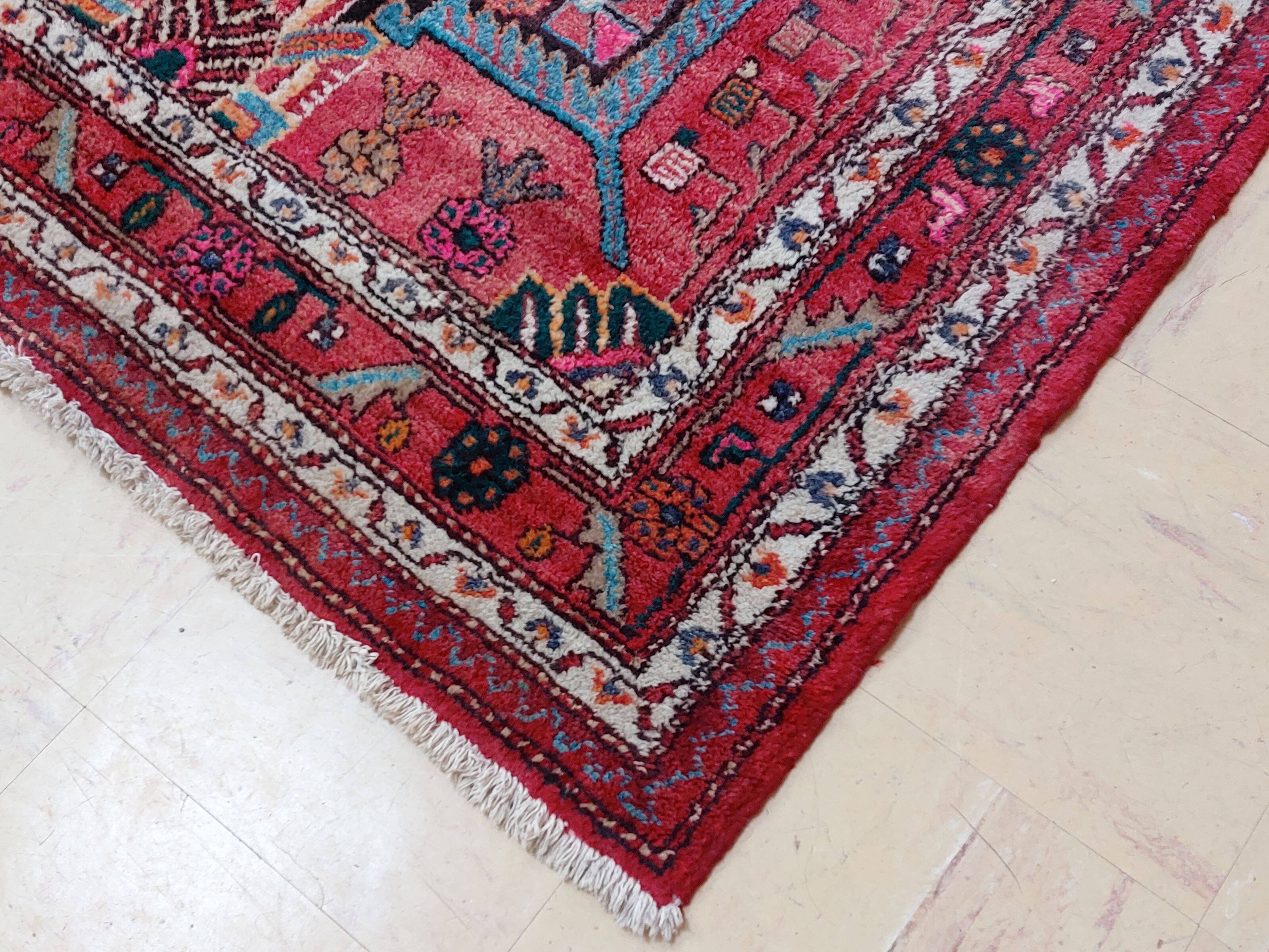 Antique Persian thick wool rug hand knotted 140 x 224 cm