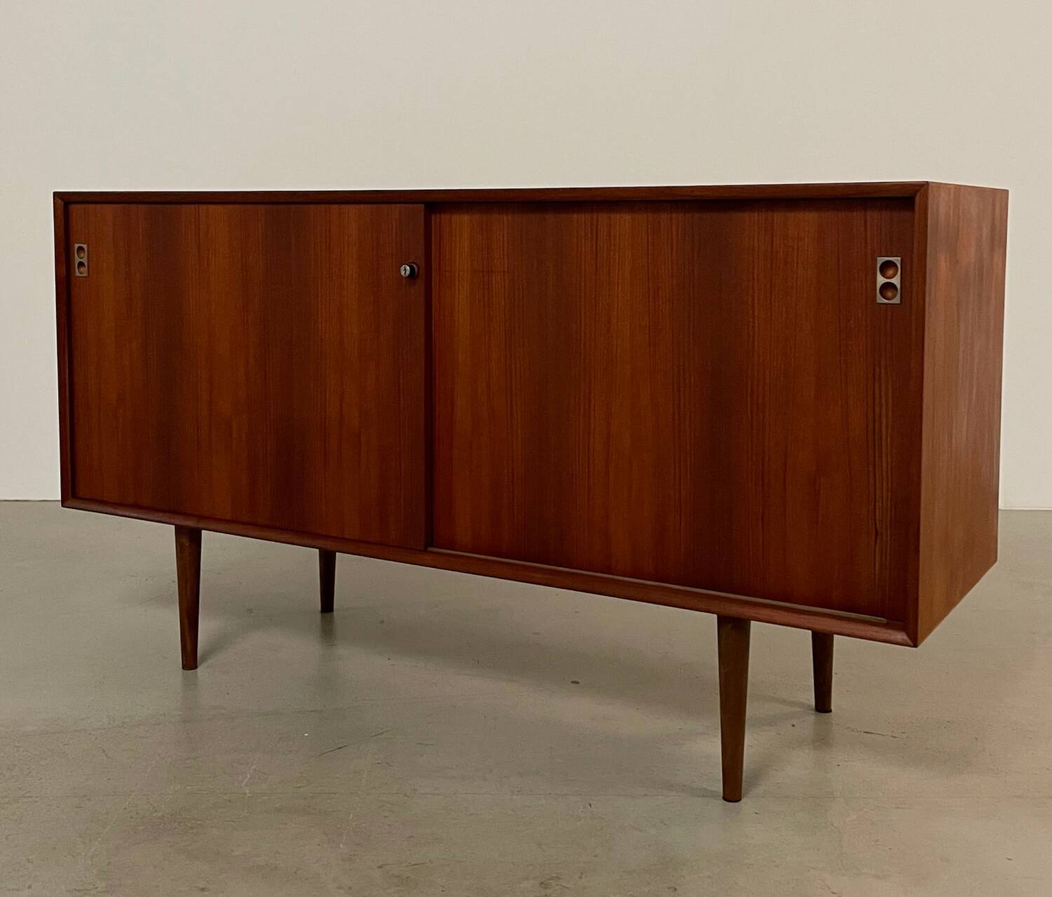 Arne Vodder MCM sideboard in Teak 1960s Denmark