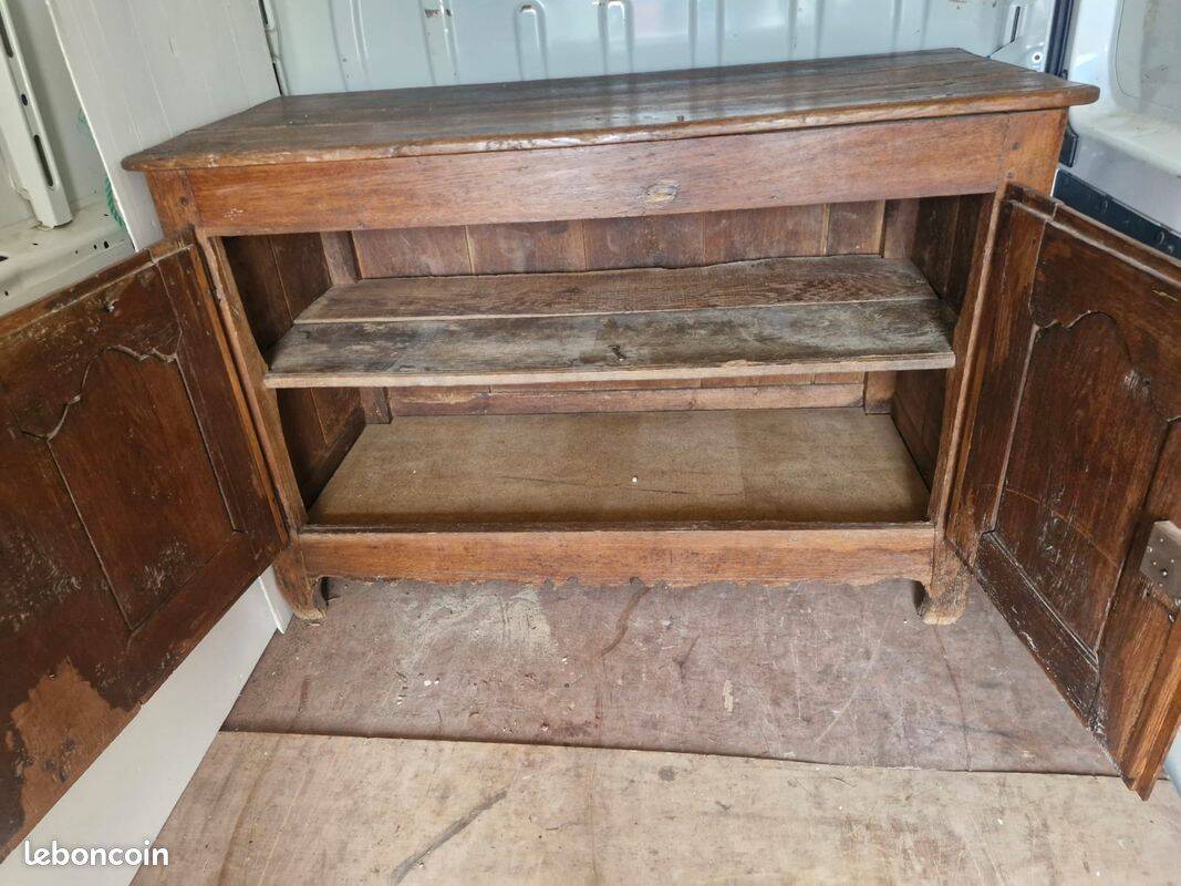 18th-century buffet