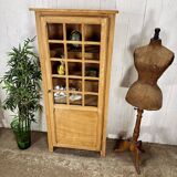 Vitrine armoire parisienne