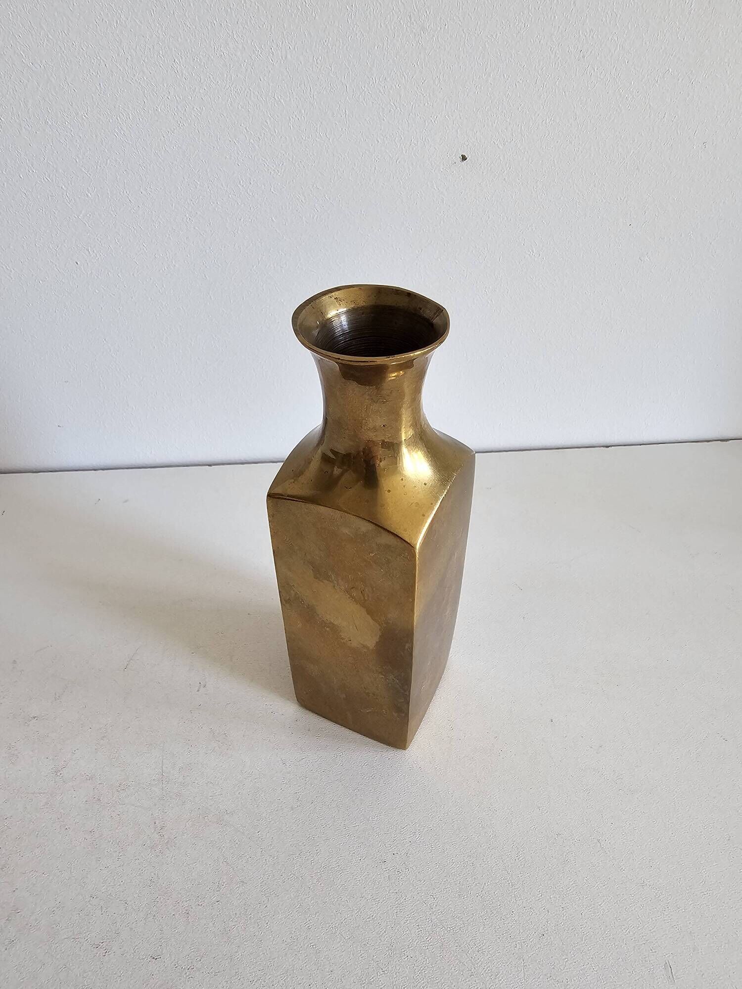 Pretty little vintage Art Deco brass soliflore vase.