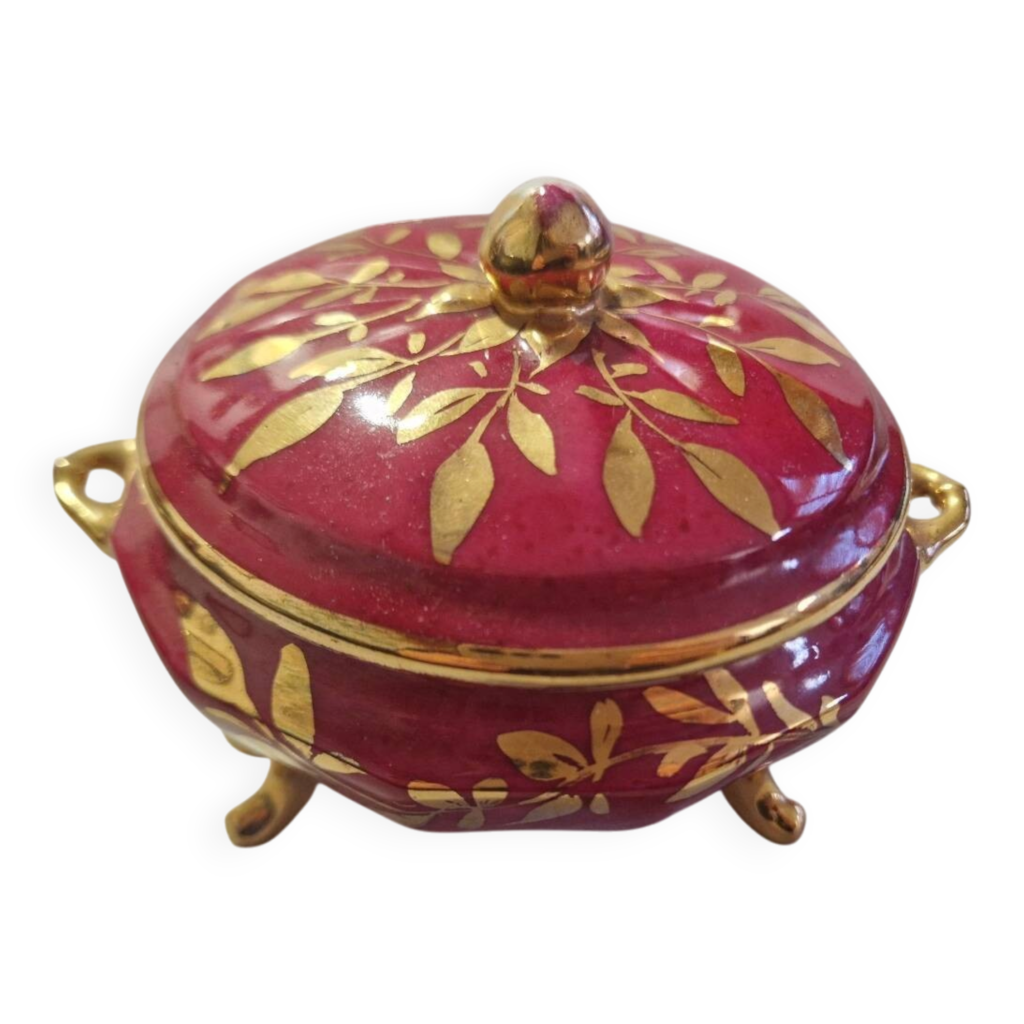Jewellery box, vintage porcelain bonbonnière from Limoges.