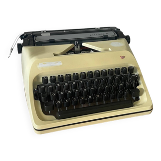 Adler Gabriele 35 typewriter from the 70s