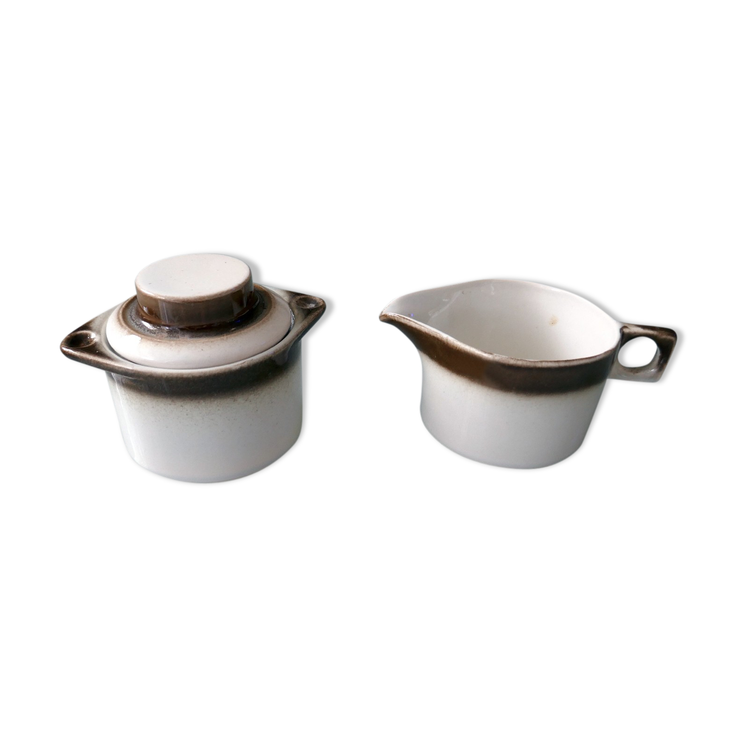 Milk jug and sugar bowl