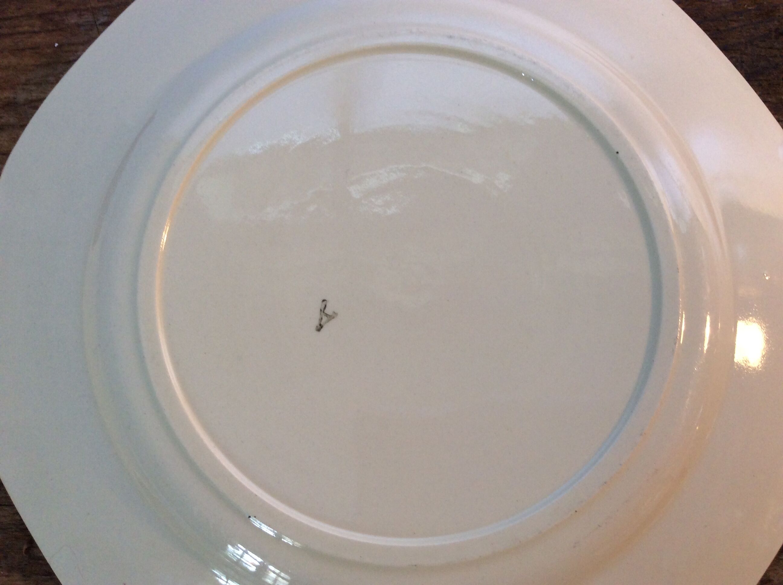 Set of 10 vintage plates