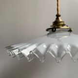 Opaline suspension with brass claw