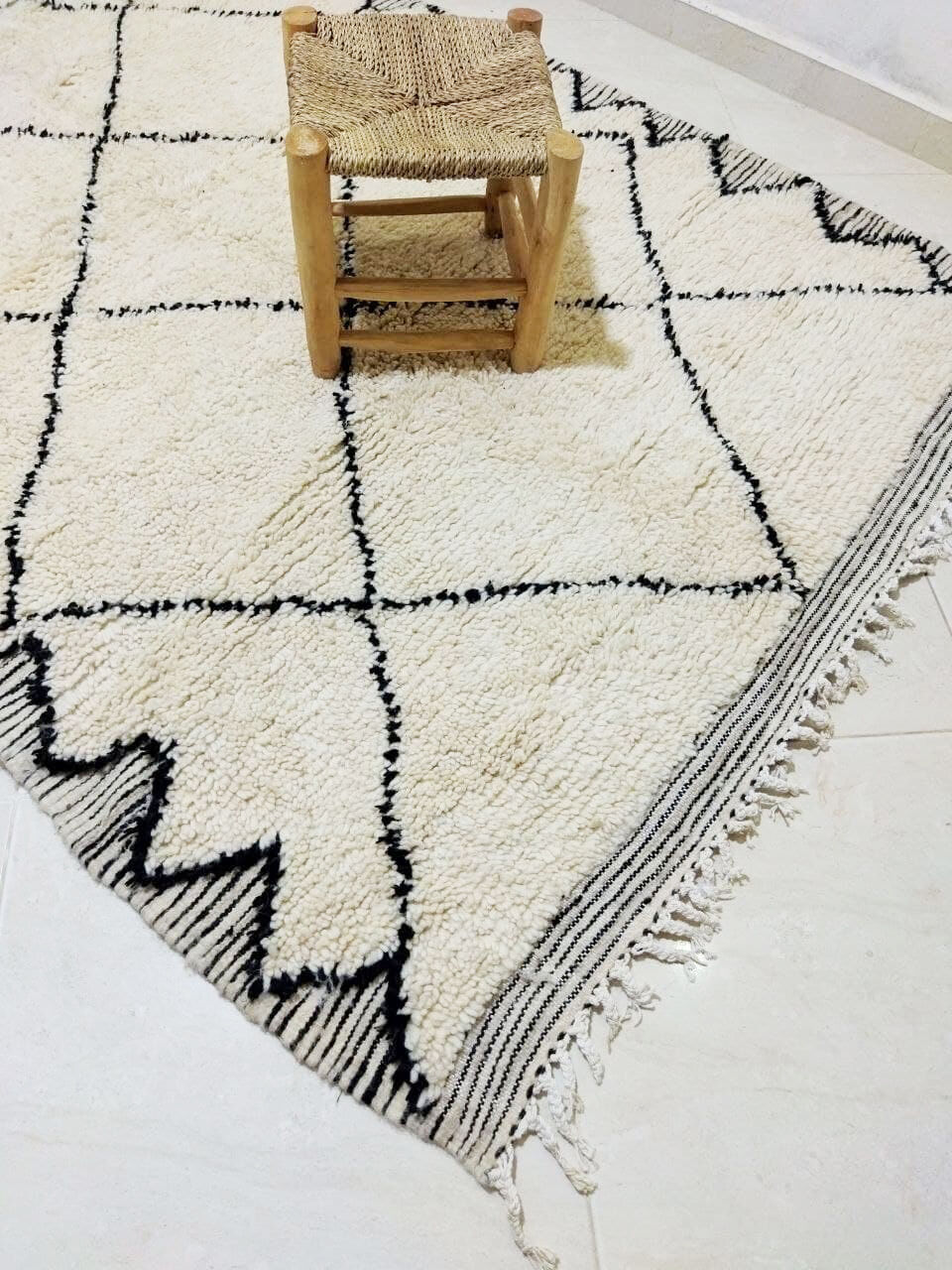 Berber carpet beni ouarain 233 X 145 CM