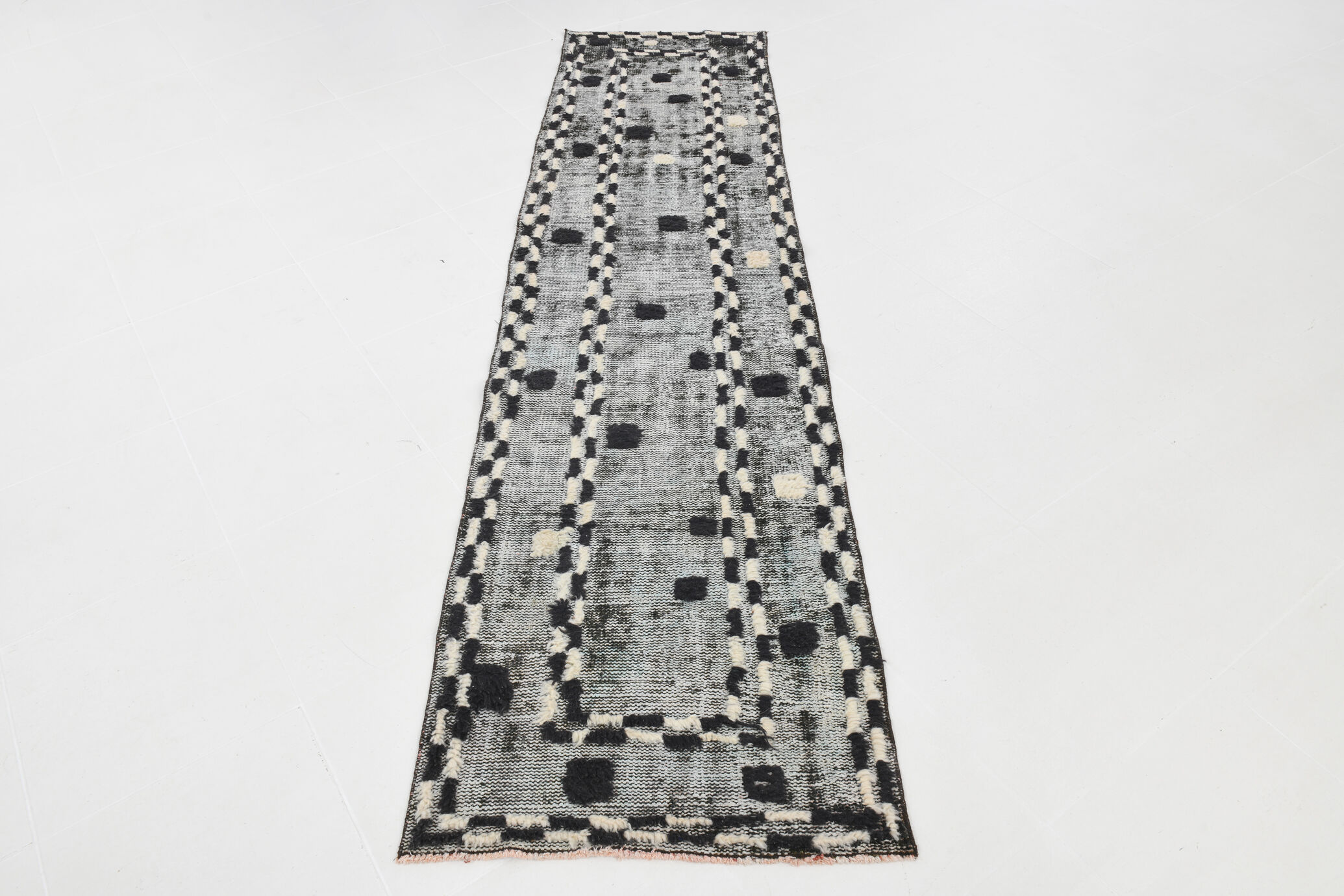 Black & beige turkish runner rug 72x284cm