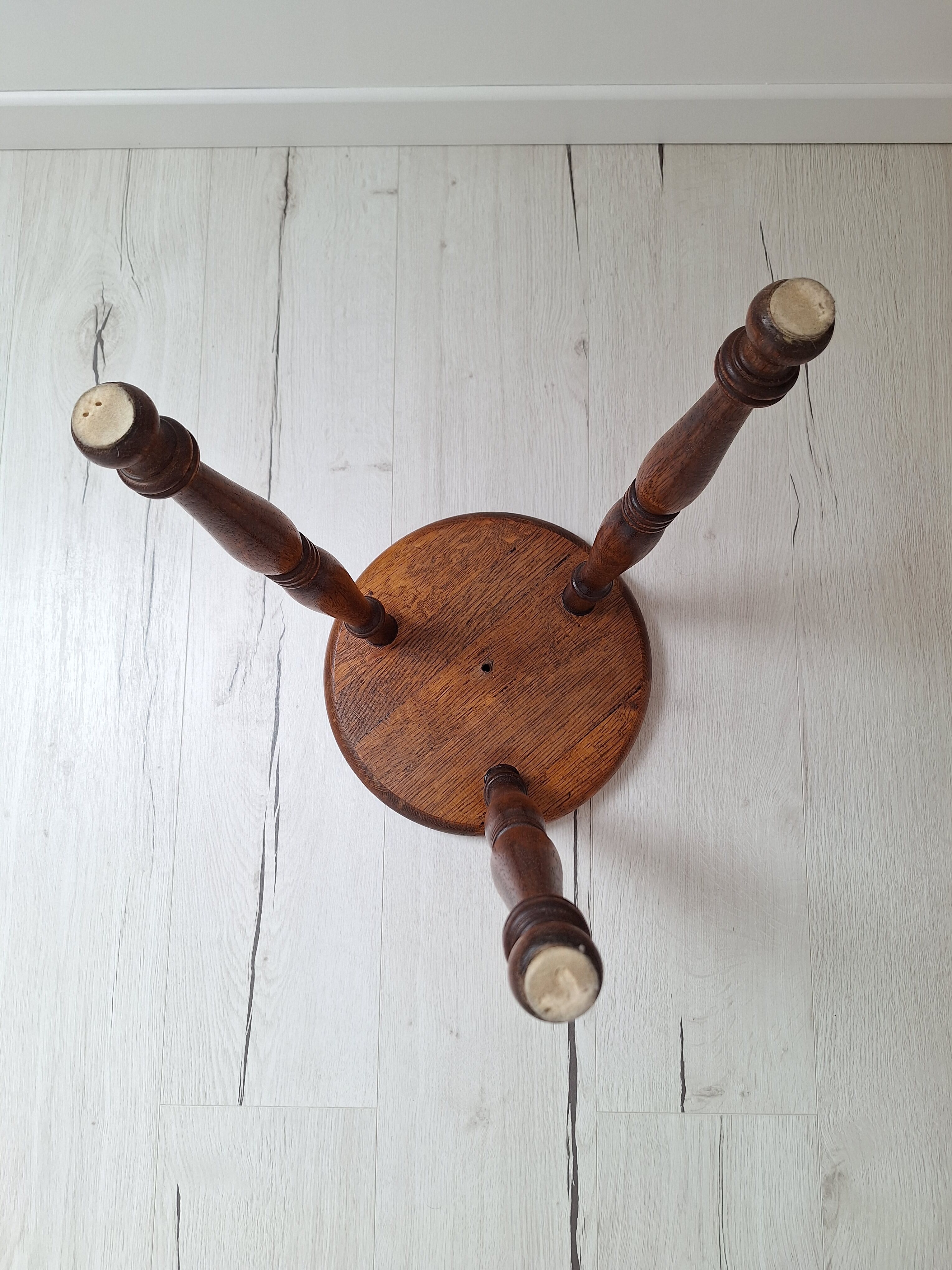 Vintage tripod stool