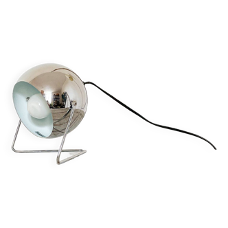 Lampe boule en métal chromé