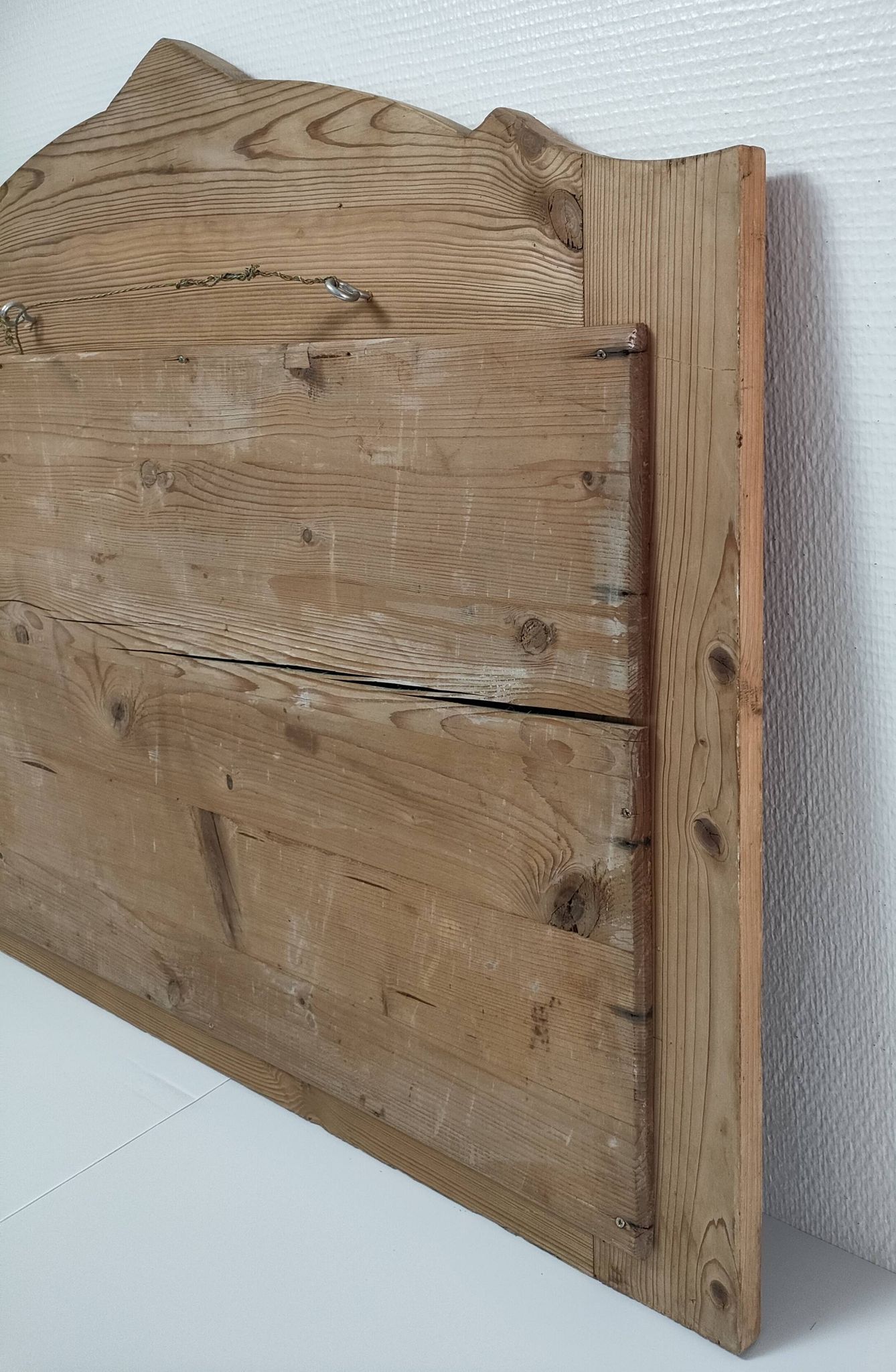 Miroir bois patiné glace biseautée vintage 76 cm x 96 cm