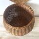 Pouf coffre de rangement en rotin années 60 -70