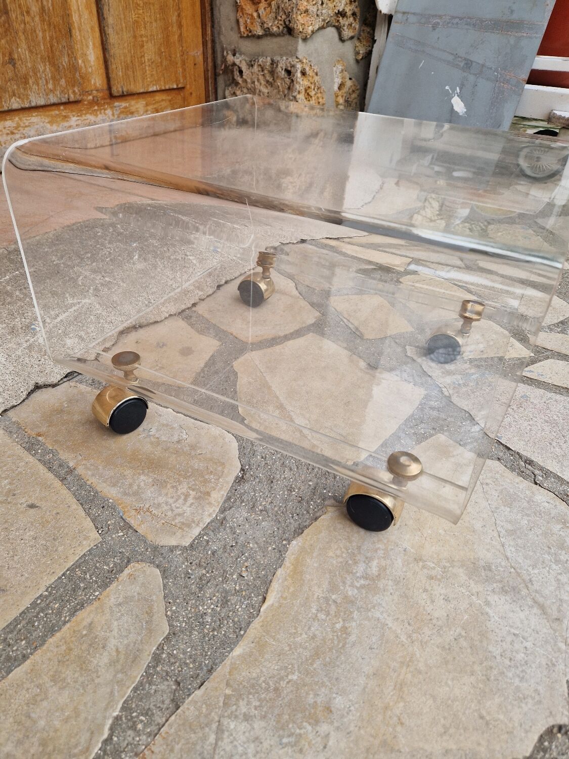 Table basse en plexiglas David lange vintage