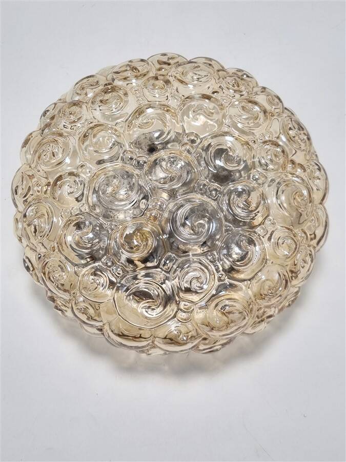 Helena Tynell snail ceiling light