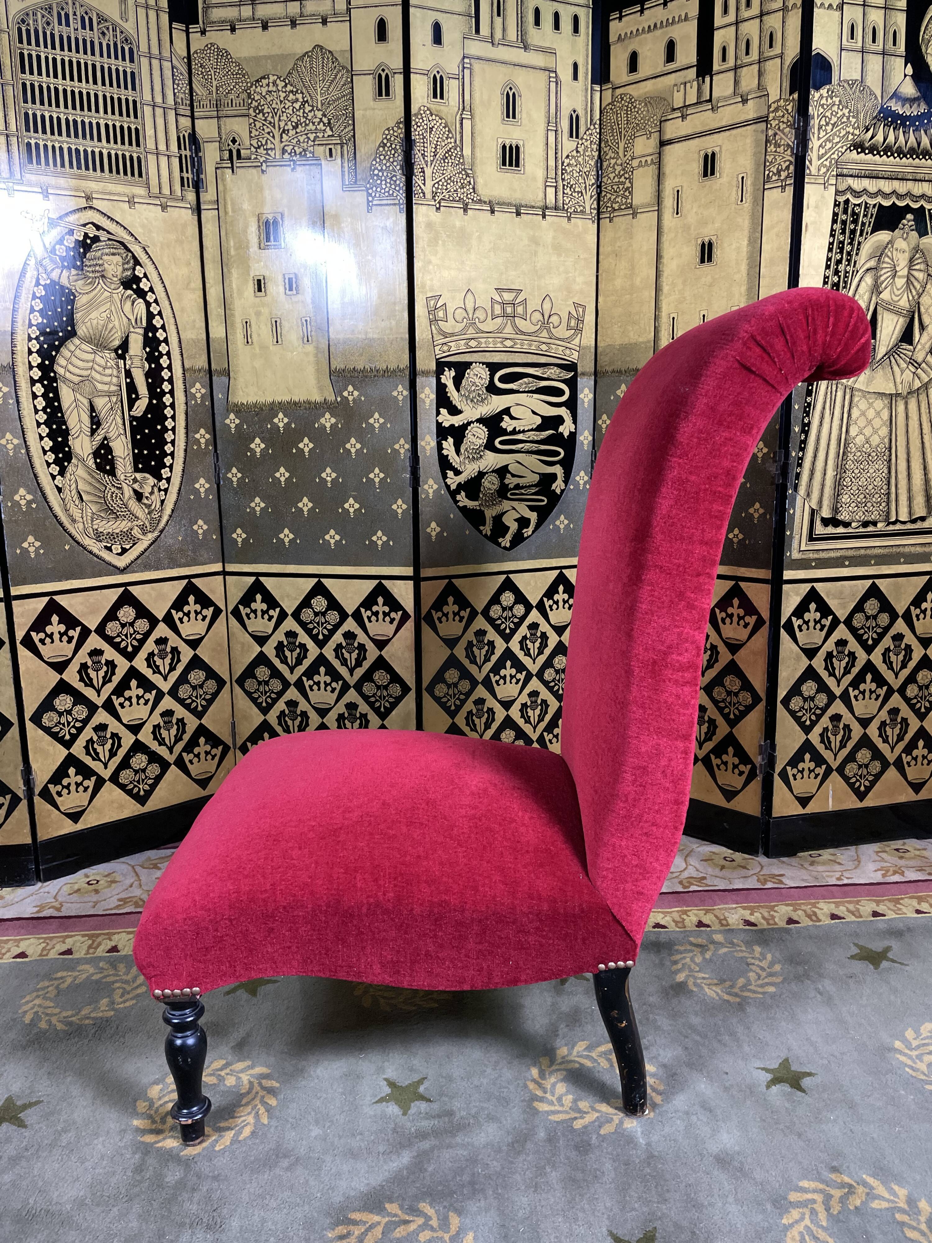 Warmer period Napoleon III red velvet