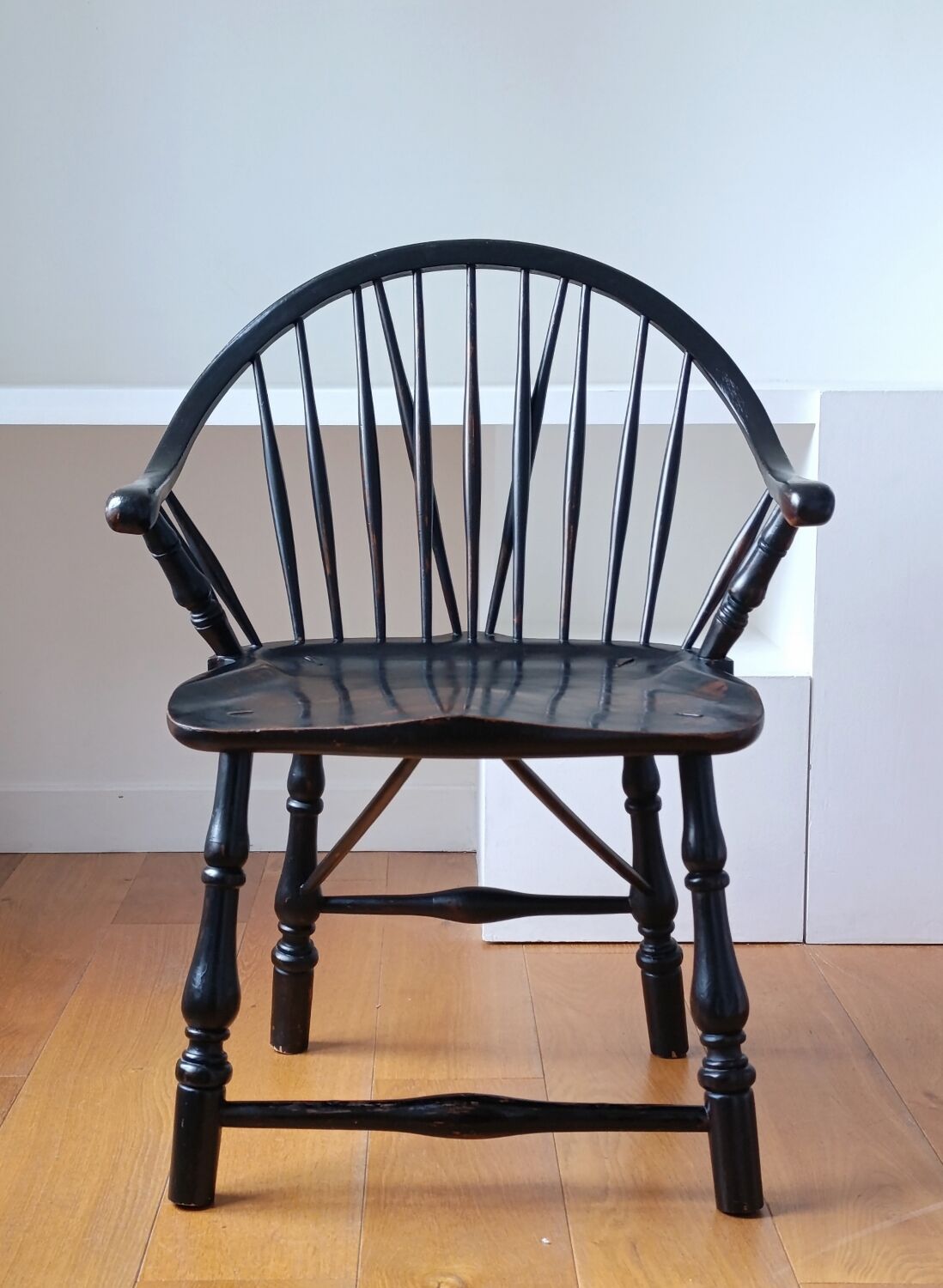 Windsor chair