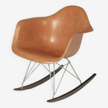 Fauteuil orange Charles et Ray Eames
