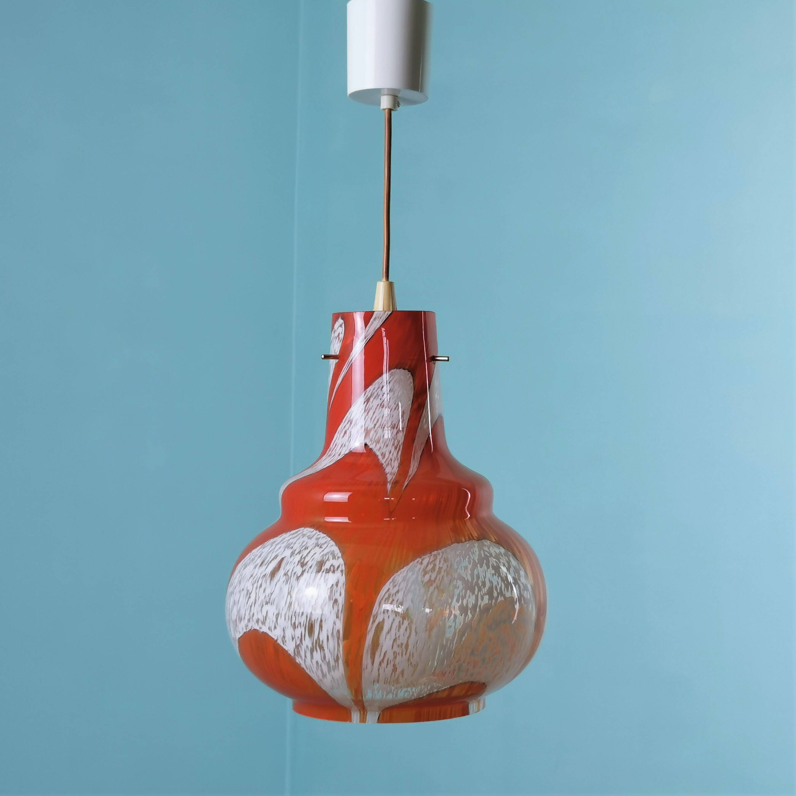 Italian pendant light