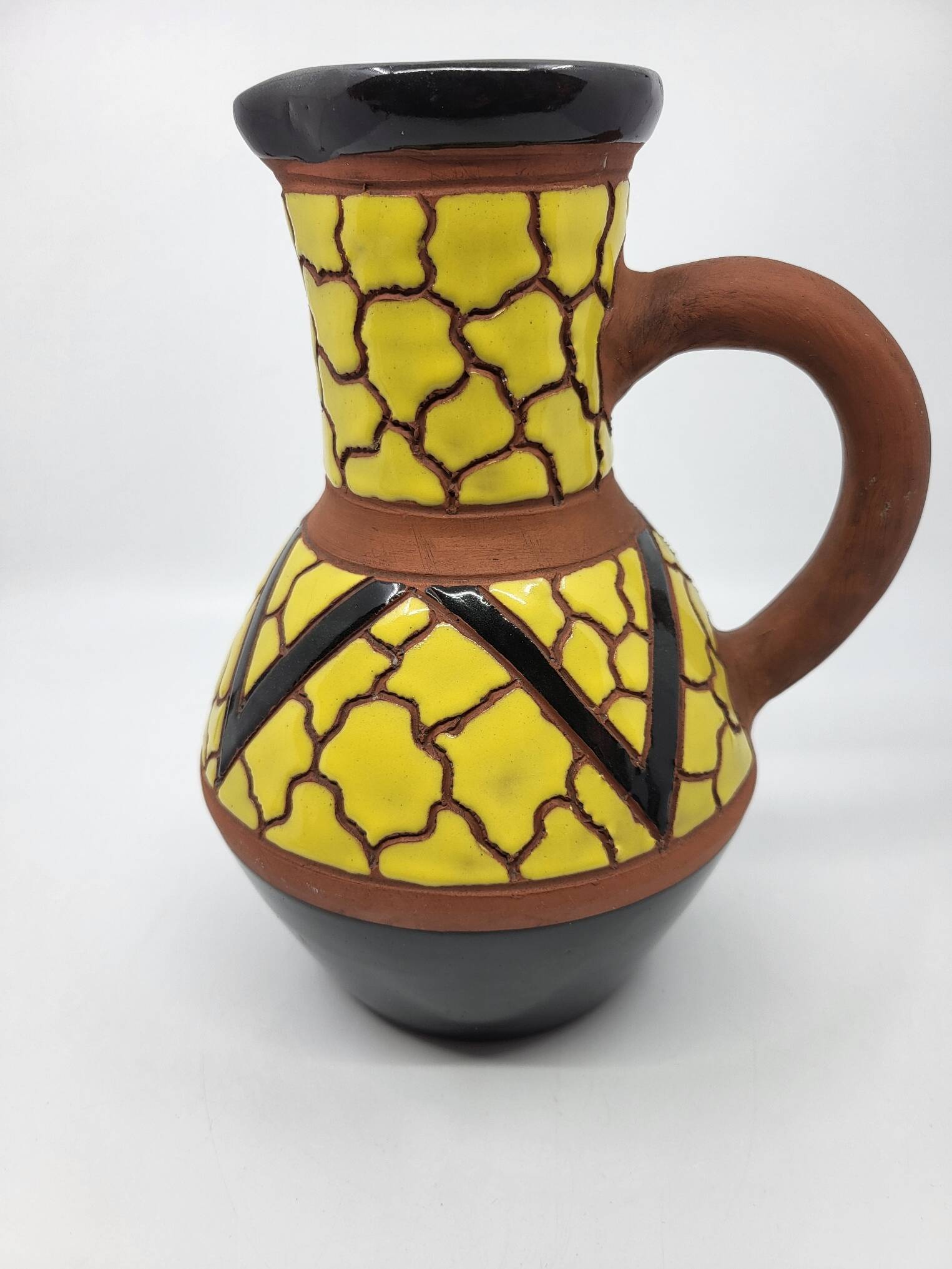 Raymond Camart vase in Vallauris Art Deco style, terracotta, 1950.